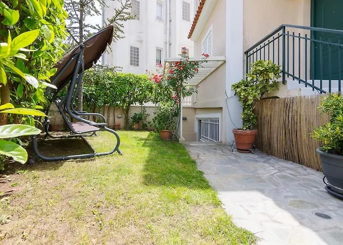 Appartment In Nea Erithrea